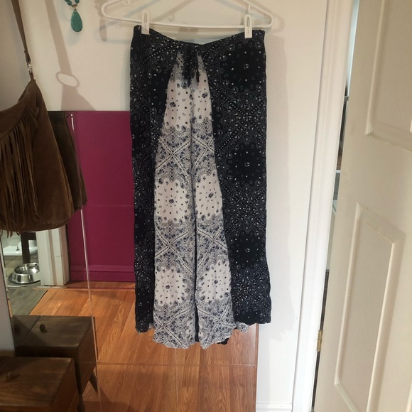 Vanilla Star Pants - Blue/white bandana style pants